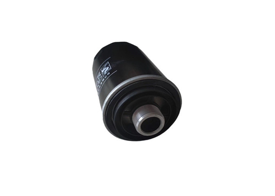VW AUDI के लिए वाहन तेल फ़िल्टर 06J 115 561 B 06J115403C पर काला पेंच